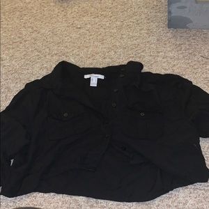 women’s black long sleeve button up crop top